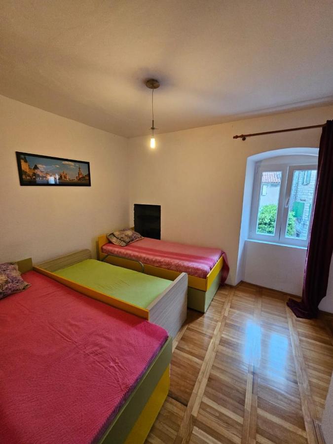 Apartment Ana Paola Kotor Buitenkant foto